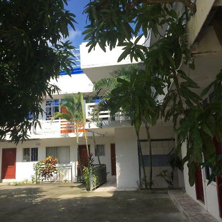 Hostal Sarai เปเดอร์นาเลส ภายนอก รูปภาพ