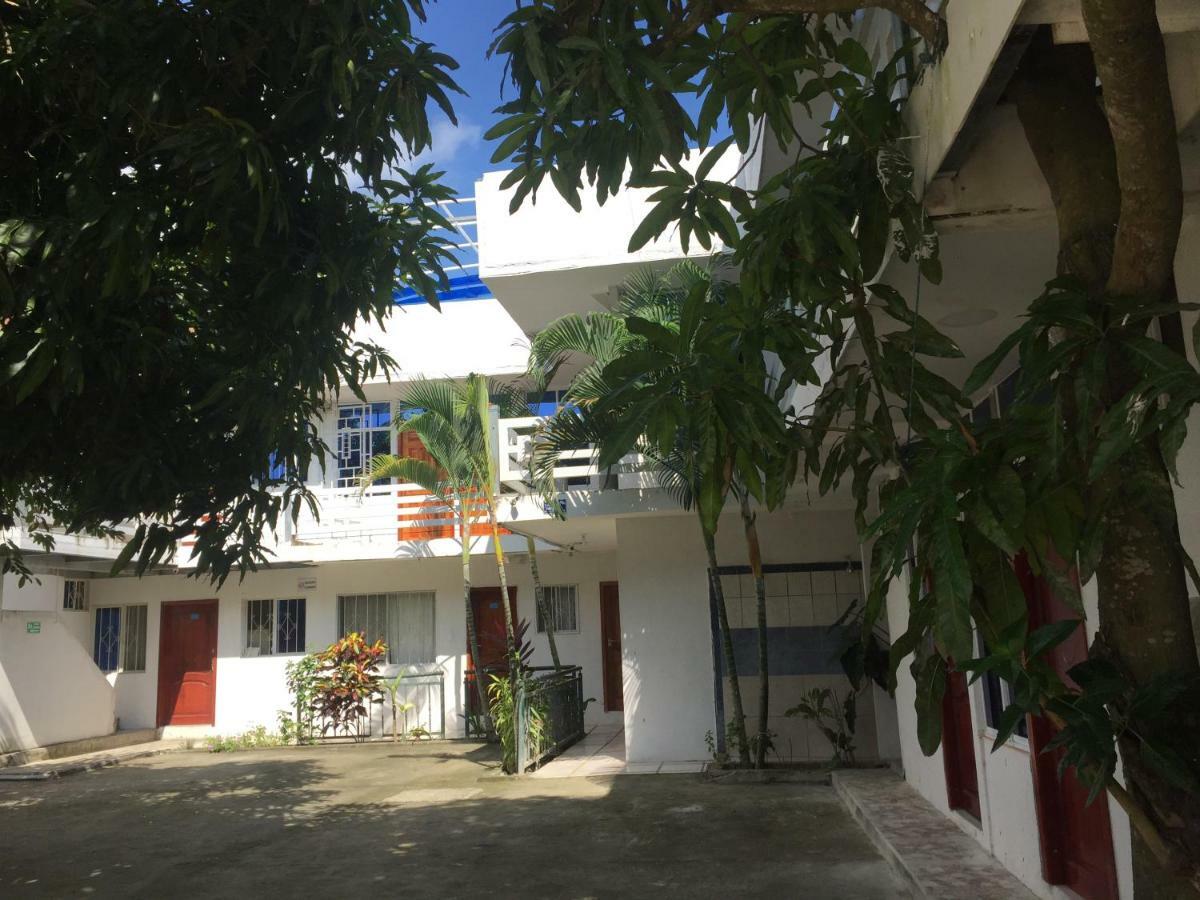 Hostal Sarai เปเดอร์นาเลส ภายนอก รูปภาพ